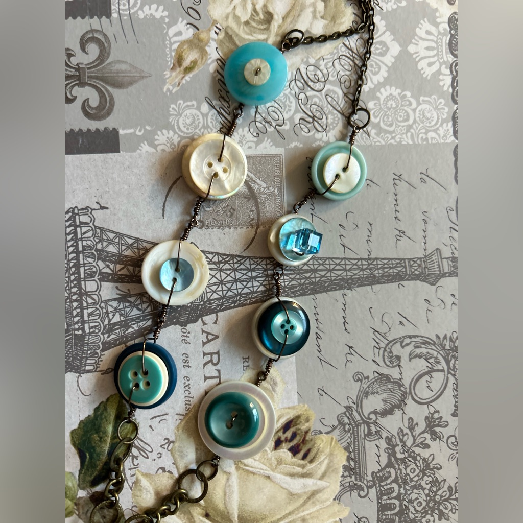 Vintage Buttons And Crystals Necklacr